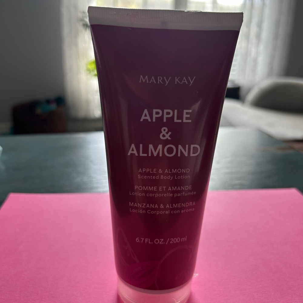 New Mary Kay Apple & Almond Scented Body Lotion